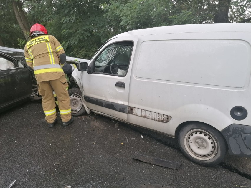 Seria wypadków na autostradzie A4 pod Wrocławiem [KORKI, OBJAZDY]