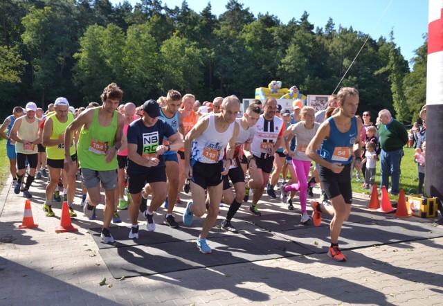 Niedziela, 5 września, upłynęła w Lipnie pod znakiem biegania za sprawą VII Lipnowskiego Biegu Ulicznego z cyklu Grand Prix Województwa Kujawsko-Pomorskiego. W biegu głównym wystartowało 168 biegaczy, nie tylko z naszego województwa.