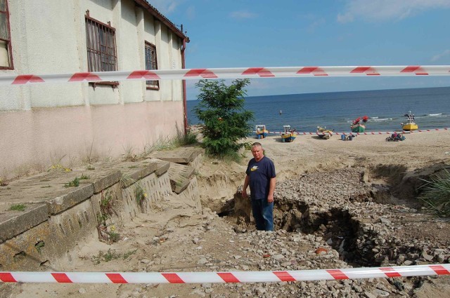 Zniszczona część portu rybackiego w Kątach Rybackich
