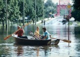 To już 22 lata od powodzi stulecia, która wyrządziła w Głogowie wiele zniszczeń. Pamiętacie te zdjęcia? 