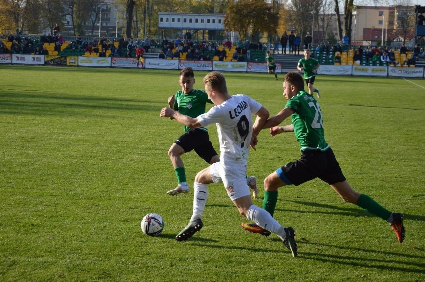 Lechia Zielona Góra zremisowała z Cariną Gubin 1:1.