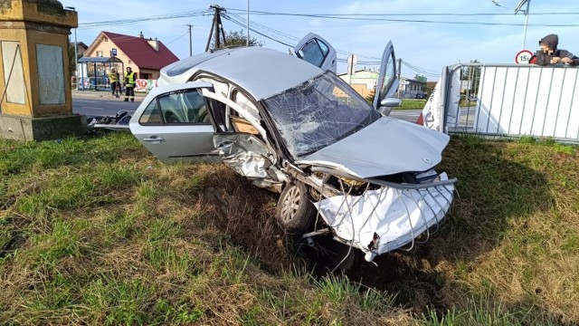 Wypadek w Drwini na skrzyżowaniu DW 965 z drogą powiatową, 12.10.2023