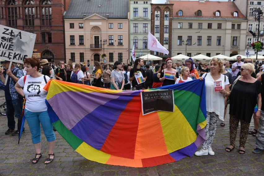 Toruński Strajk Kobiet zorganizował w sobotę 27 lipca o...