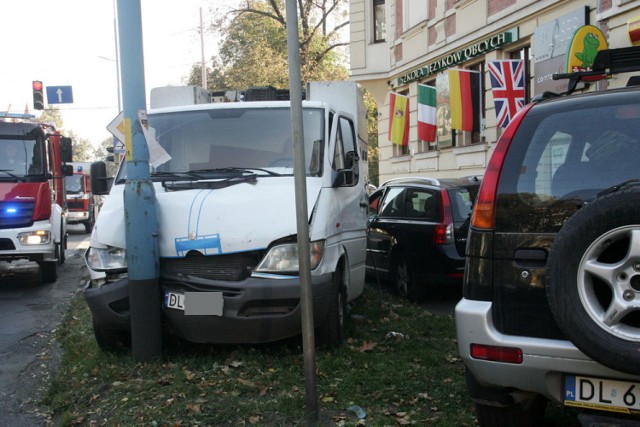 Wypadek na ulicy Piastowskiej w Legnicy