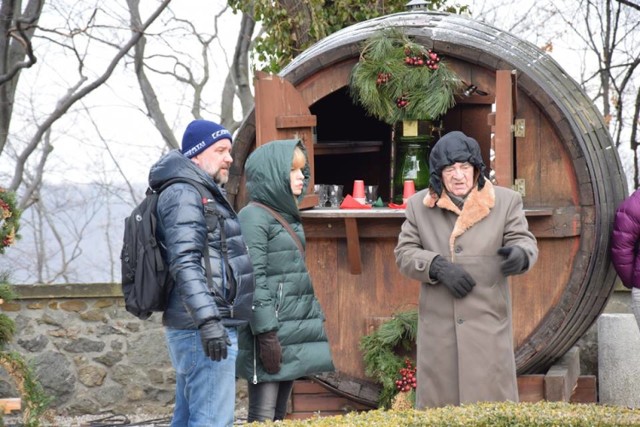 W filmie zobaczymy sceny kręcone w Zamku Książ - na dziedzińcu i w podziemiach!