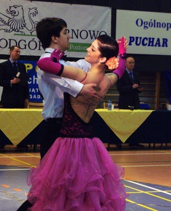 Marta Grobelska i Mateusz Mirecki zajęli czwarte miejsce w Ogólnopolskim Turnieju Tańca Towarzyskiego