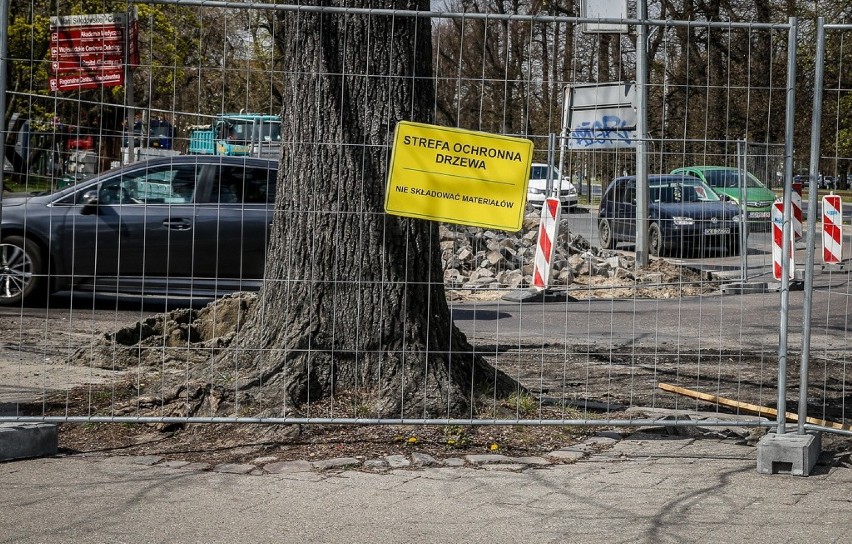 We wtorek 23 kwietnia, o godz. 6 rano rozpoczęły się prace...