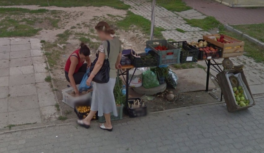 Mieszkańcy osiedla Widok w Skierniewicach na Google Street View. Kogo złapała kamera? 