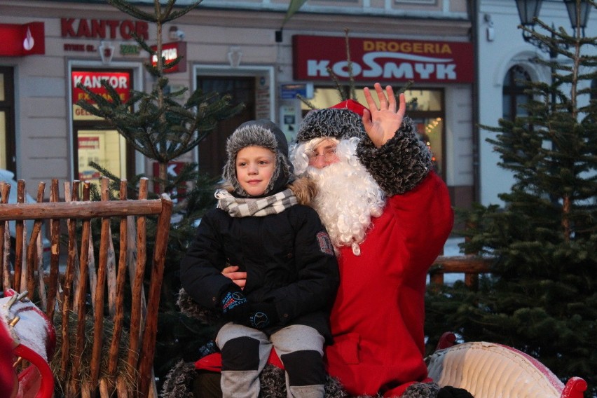 Miasteczko Świętego Mikołaja na Rynku w Oświęcimiu [ZDJĘCIA]