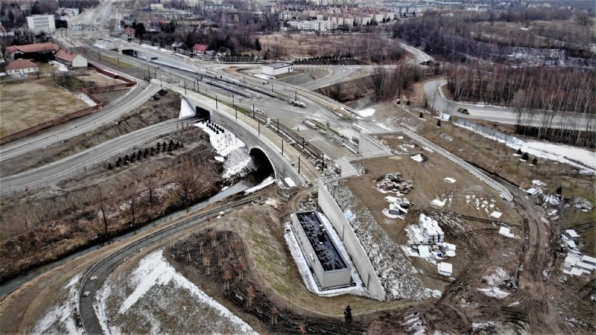 Kraków. Budowa Trasy Łagiewnickiej: wykonano około 95 procent prac. W lipcu planują otwarcie drogi 