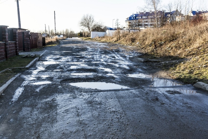 Najbardziej dziurawa ulica świata jest w Olkuszu? Nie wierzycie, to zobaczcie te zdjęcia