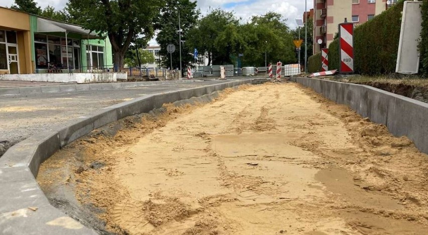 Trwa remont ulicy Długosza. Będą też nowe chodniki