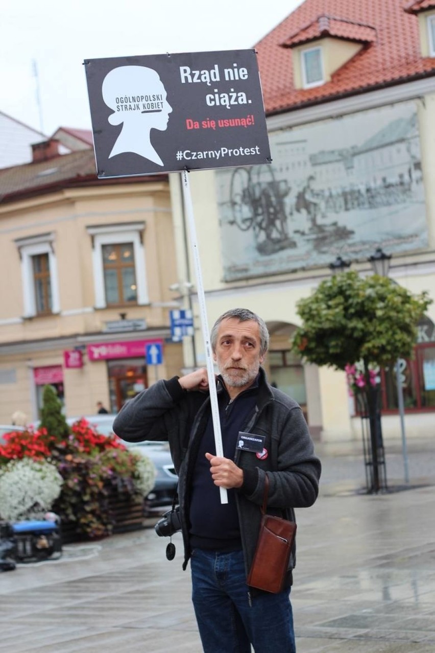 "Czarny Protest" w Małopolsce. Zobacz zdjęcia transparentów [ZDJĘCIA, WIDEO]