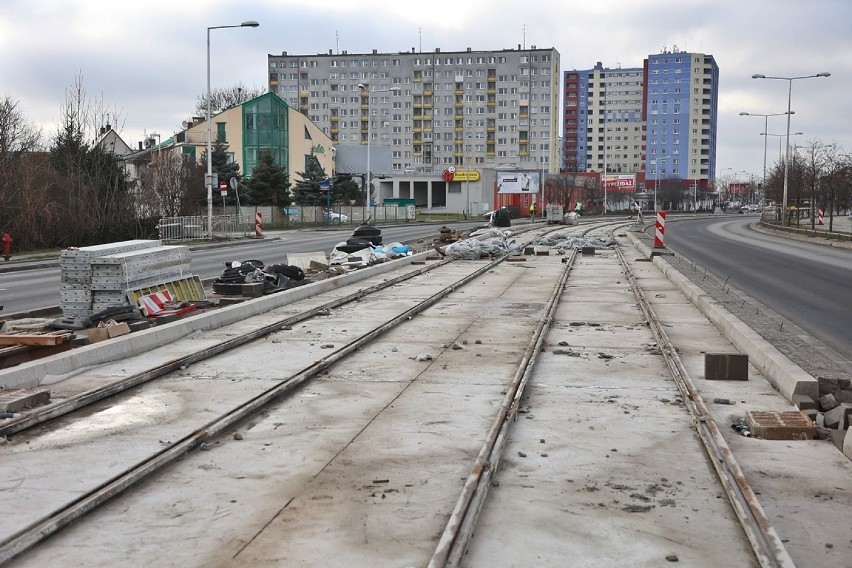 Zobaczcie na kolejnych zdjęciach, jak obecnie wygląda budowa...