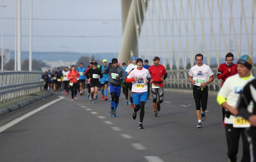 AmberExpo Półmaraton Gdańsk 2017. Na trasie ponad 6 tysięcy biegaczy!