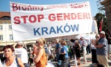 Tłumy na manifestacji „Stop deprawacji w edukacji” w Warszawie [ZDJĘCIA]