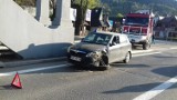 Pościg za kierowcą volkswagena od Szczawnicy do Krościenka. Uszkodził forda i staranował policyjny samochód
