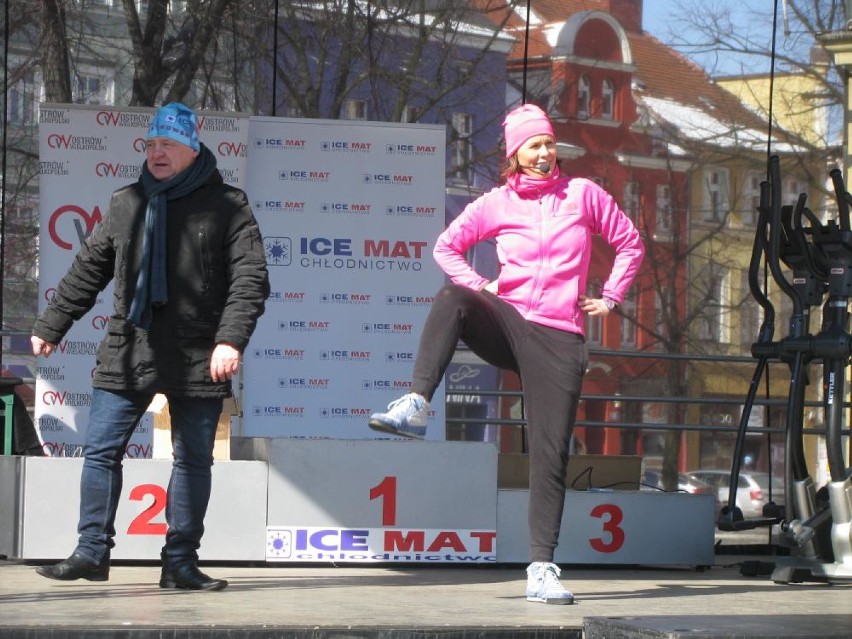 Pół tysiąca biegaczy na starcie V Ostrowskiego Półmaratonu [FOTO] 