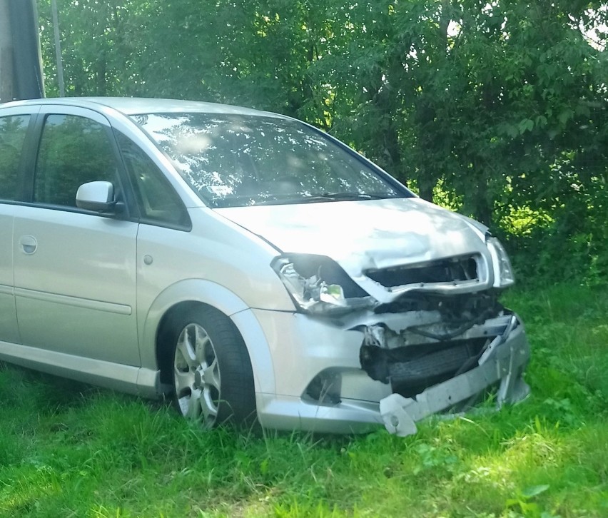 ul. Igołomska 8 Opel Meriva