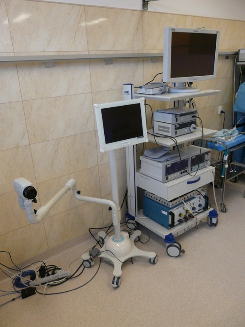Nowy sprzęt dla sieradzkiego szpitala. Dzięki społecznikom trafił tu kolposkop