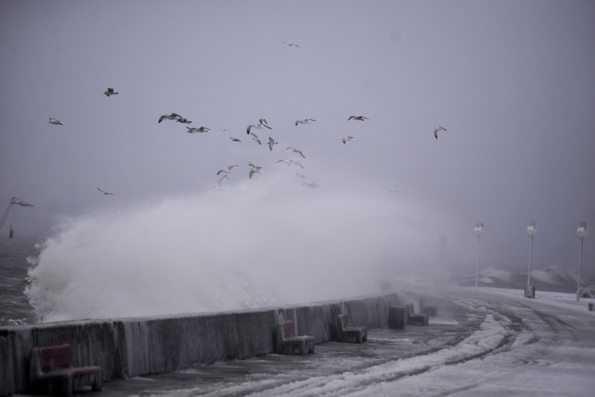 Sztorm nad morzem 1.01.2019