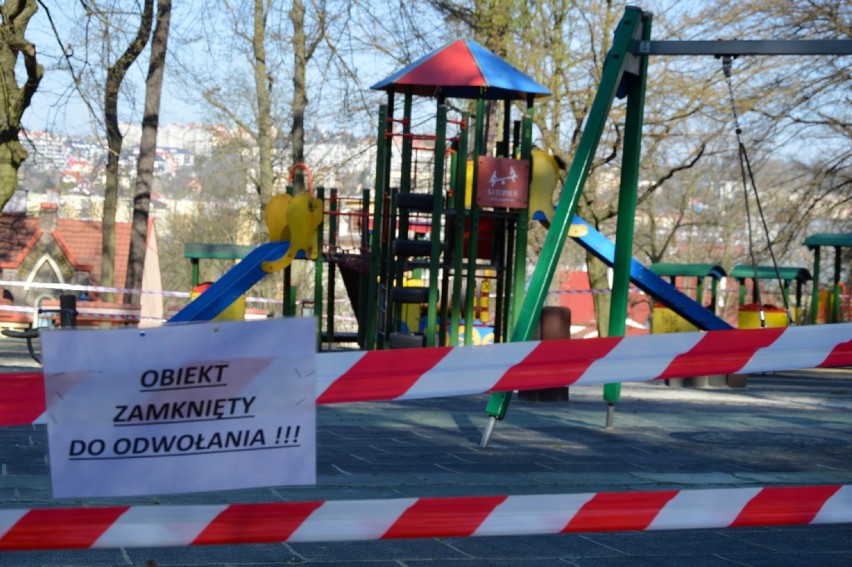 Koronawirus Przemyśl. Przemyskie place zabaw i siłownie zewnętrzne zostają zamknięte