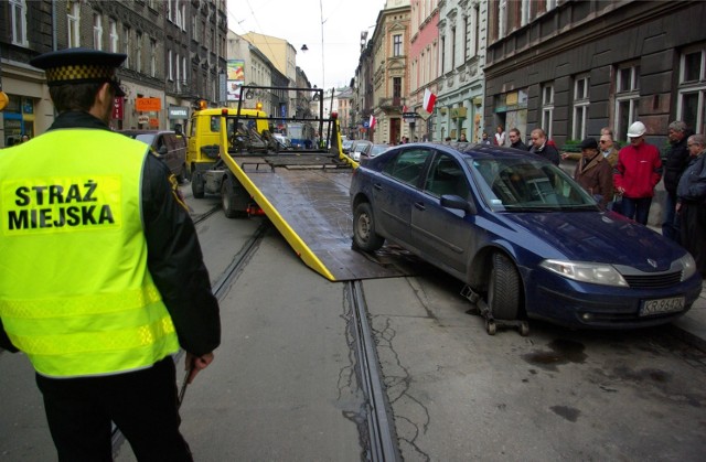 Koszt odholowania pojazdów w Krakowie ma wzrosnąć w 2020 r.