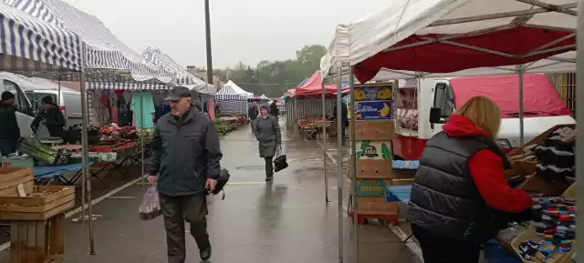 Zobaczcie na kolejnych slajdach jak wyglądały ceny warzyw i owoców w czwartek, 25 kwietnia