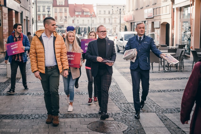 Maciej Kopiec nowym posłem z Rybnika. Kim jest Lider Lewicy?