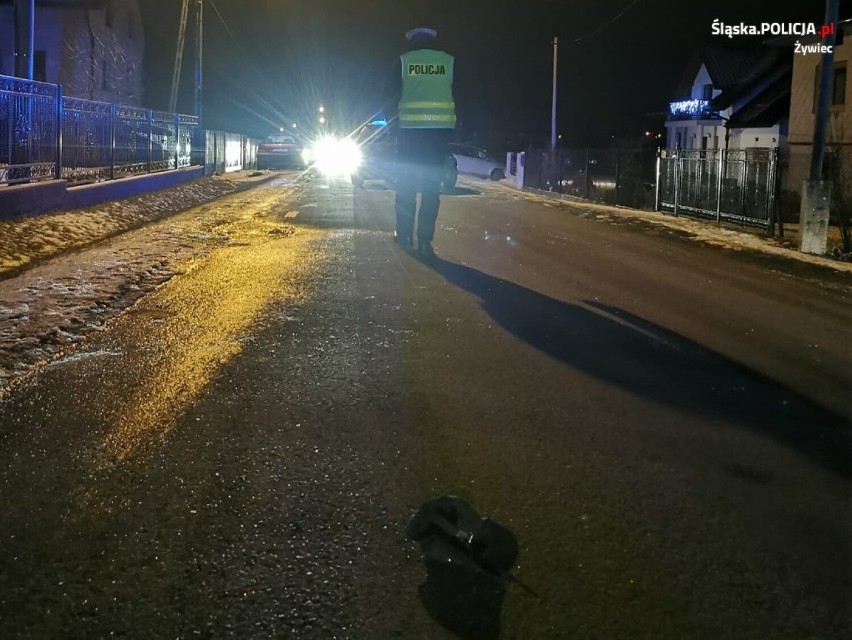 Wypadek w Kocierzu Moszczanickim. Pieszy w ciężkim stanie trafił do szpitala