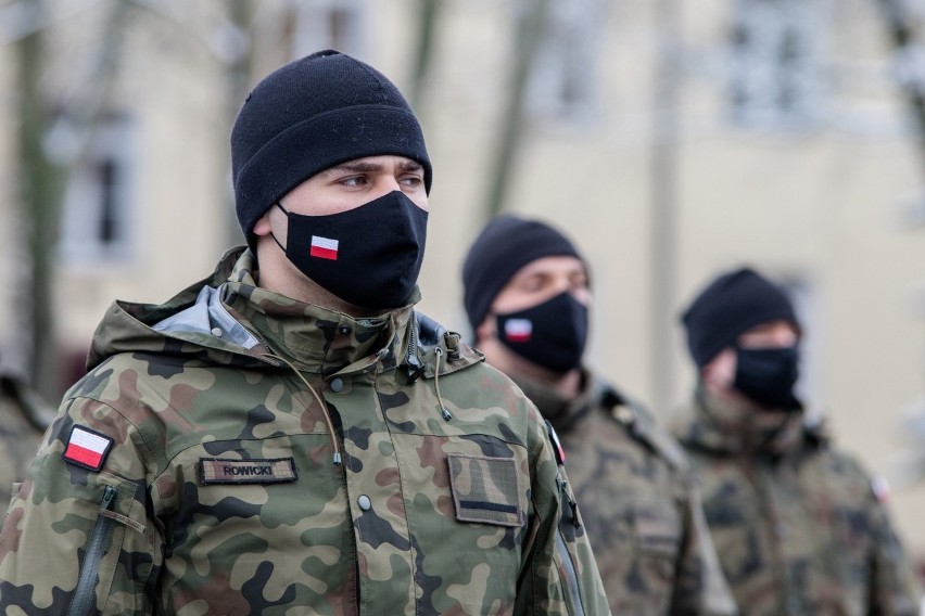 Stargard. W białych koszarach było spotkanie przed wylotem na misję do Libanu. To już 3. zmiana Polskiego Kontyngentu Wojskowego ZDJĘCIA