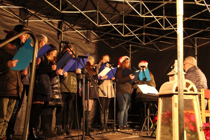 Jarmark świąteczny w Rogoźnie