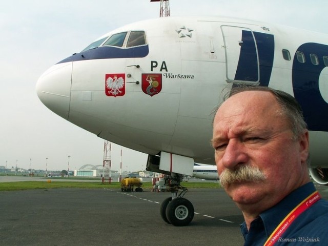 Biegałem po tym lotnisku i jego samolotach. Ten SP-LPA nosi nazwę Warszawa Fot. Roman Woźniak