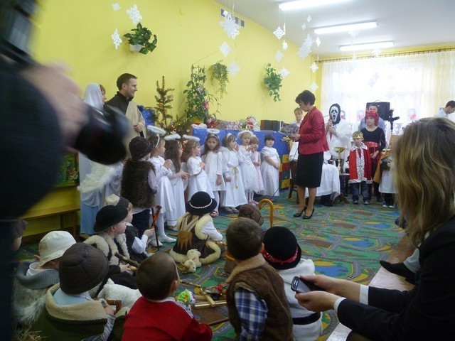 Wronieckie przedszkolaki odegrały historię narodzin Jezusa FOTO I FILM