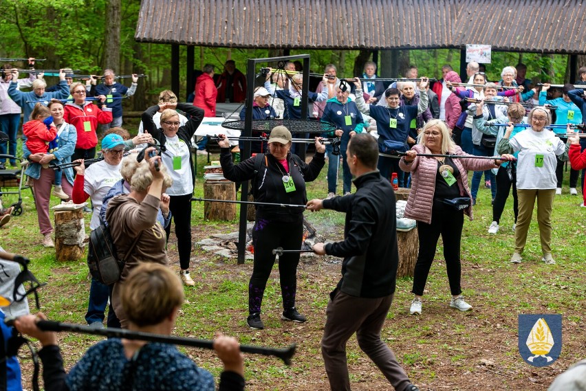 Aktywny senior w bielawskiej leśniczówce     