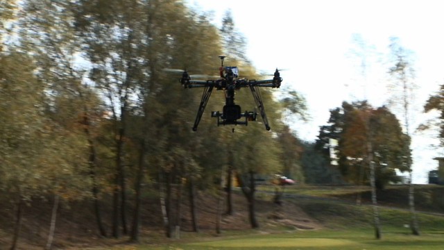 Dron nad Skulskiem