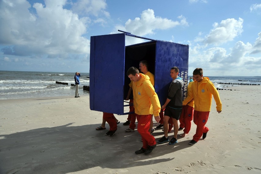 Plaża w Ustce: Od 1 lipca ratownicy WOPR strzegą usteckiej plaży [ZDJĘCIA]