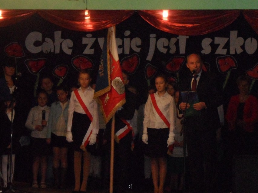 Szkoła Podstawowa nr 35 w Sosnowcu świętowała stulecie istnienia [ZDJĘCIA]