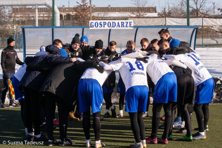 Błękitni Stargard - Gwardia Koszalin. Trzy gole w 6 minut w sparingu w Stargardzie ZDJĘCIA