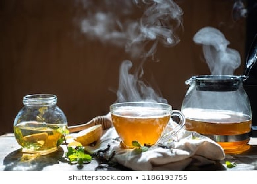 Herbatka z dodatkami
Na przeziębienie - gorąca herbata z...