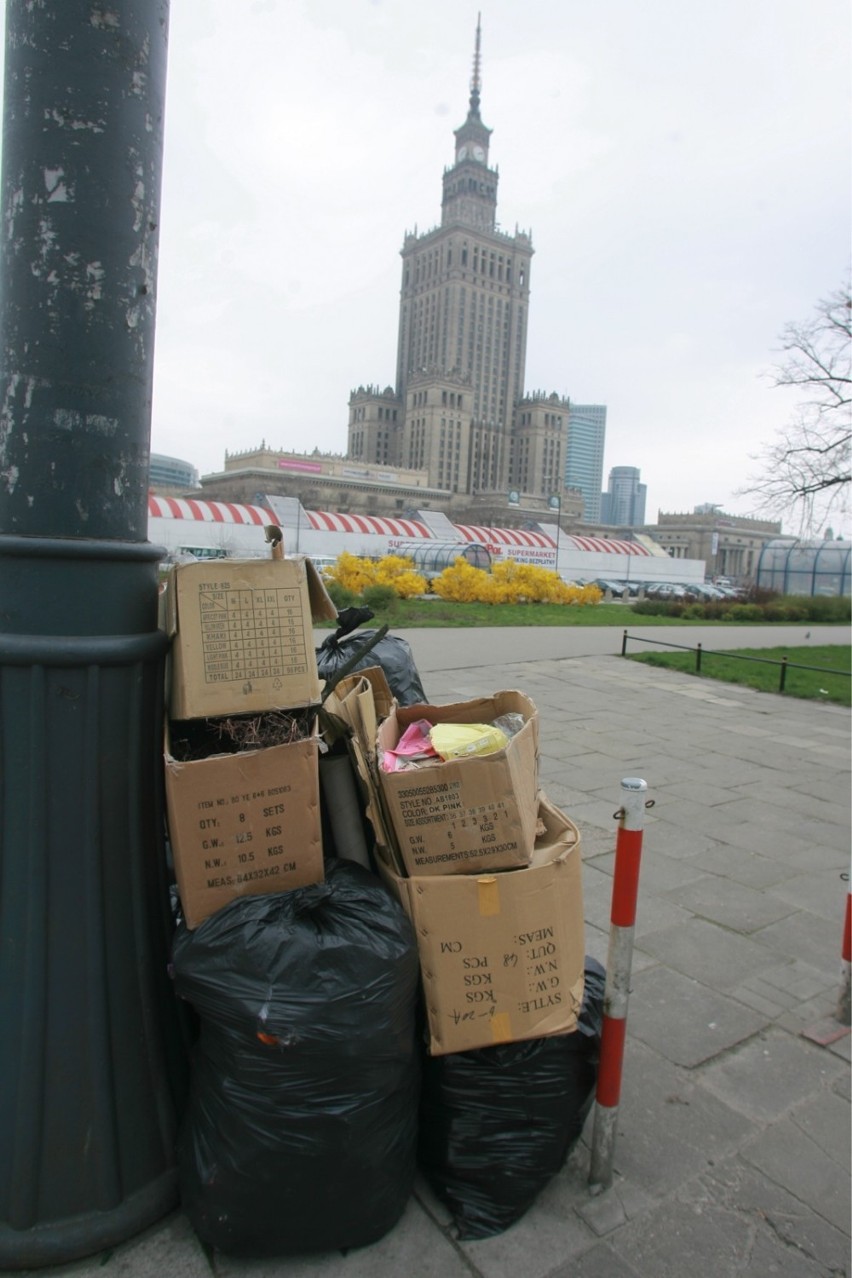 16 marca rusza akcja „365 reklamówek śmieci” w Warszawie.