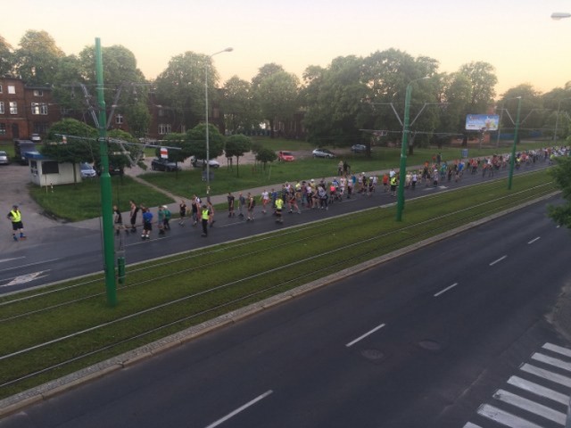 Rolkarze przejechali przez miasto w ramach Night Skating