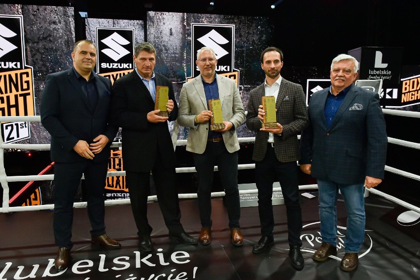 Od lewej: Maciej Demel, Andrzej Gołota, Michał Kułakowski,...