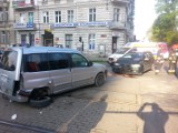 Wypadek na Kościuszki w Łodzi. Jedna osoba ranna [ZDJĘCIA, FILM]