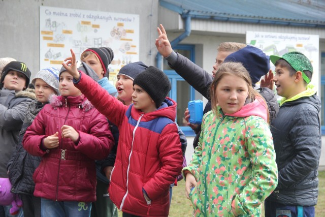 Od 20 października dzieci i młodzież ze szkół z terenu m.in. gmin Bogdaniec, Deszczno, Kłodawa, Lubiszyn oraz Santok mogą bezpłatnie wziąć udział w  plenerowych lekcjach o ochronie środowiska.