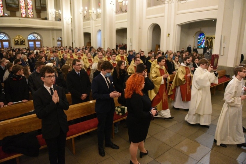 Światowy Dzień Młodzieży odbył się w niedzielę w kościele...