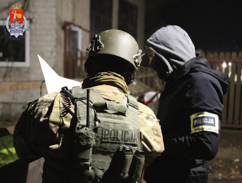 Warszawa. Policjanci rozbili grupę handlarzy narkotyków. Na rynek mogło trafić nawet 390 kilogramów amfetaminy 