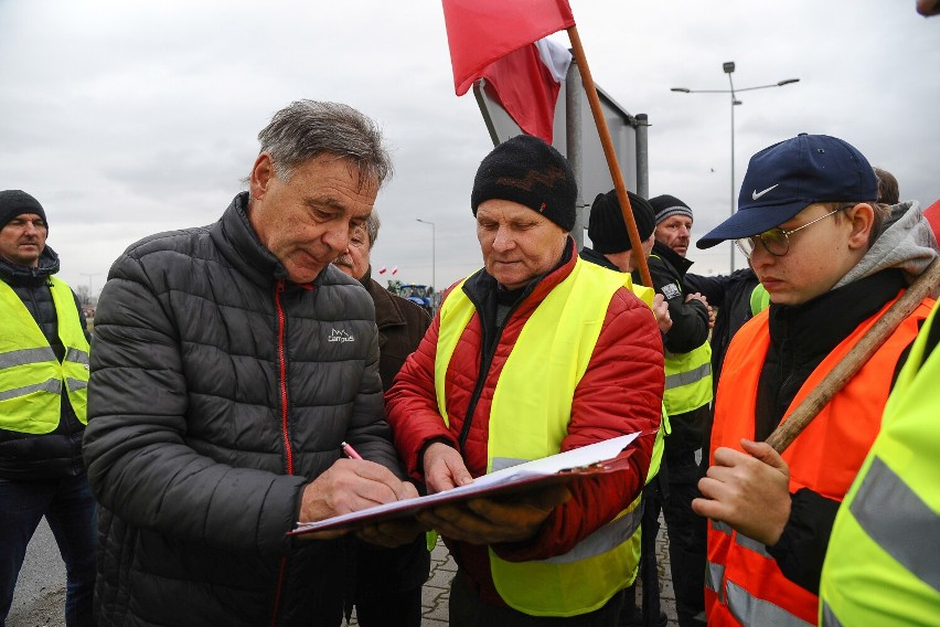 Protest rolników na rondzie w Jaśle