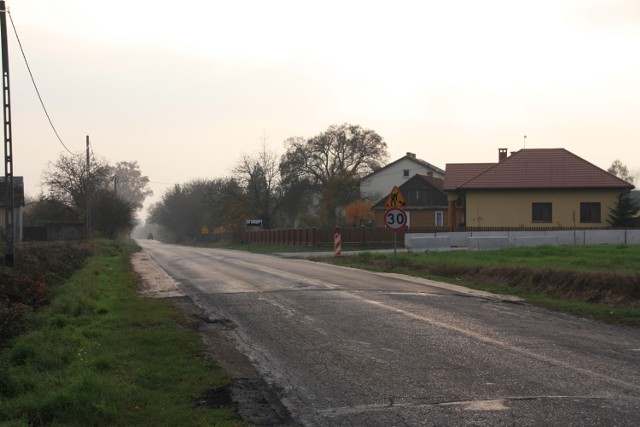 Księżomierz: Chevron sfinansuje budowę chodnika.