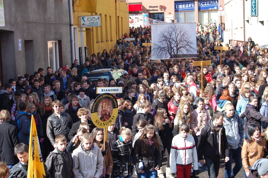 Niedziela Palmowa w Kościerzynie była wyjątkowa. To tutaj spotkała się młodzież z całej diecezji